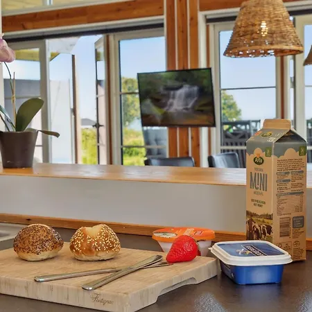 Aderice - 300m From The Sea By Interhome Mommark